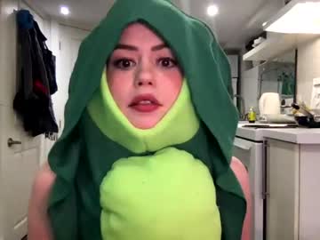 girl
        littlesugarpea cam image #66207