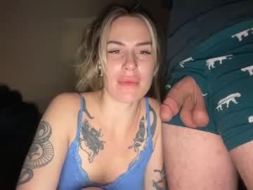 couple
        beautyandthecock69 cam image #70147