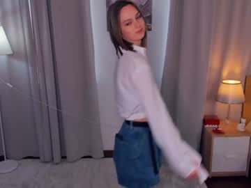 girl
        maebulkley cam image #160784