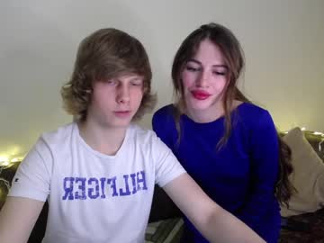 girl
        mrs_april cam image #45962