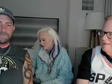 couple
        whaaaaaaaat cam image #8012