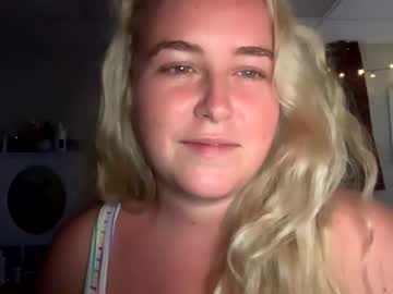 girl
        blonde4lyfe cam image #115658