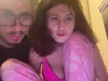 couple
        itzvaleria_19 cam image #210671
