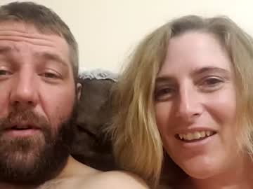 couple
        foxandrox cam image #103869