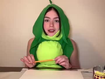 girl
        littlesugarpea cam image #53664