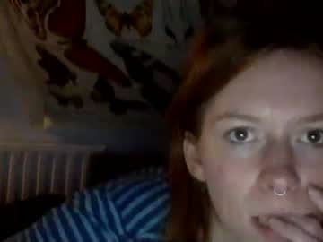girl
        robinblackly cam image #38134