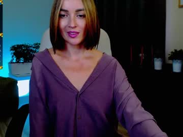 girl
        lora__fire cam image #24853