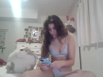 girl
        smartybaby69 cam image #97544