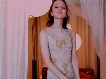 girl
        hailiemills cam image #19108