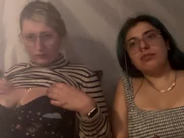 couple
        cumplexcatxx cam image #217622