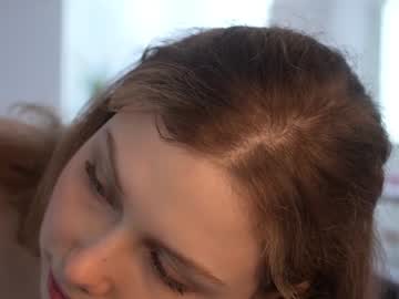 girl
        april_blush cam image #161170