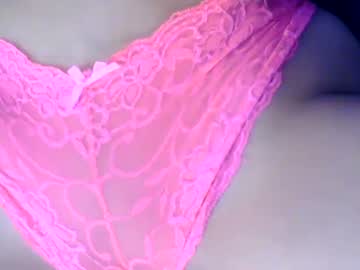girl
        prettyisabella cam image #132308