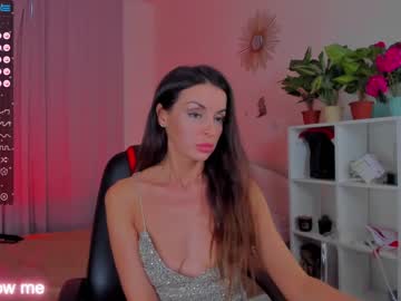 girl
        sadie_sky cam image #54428