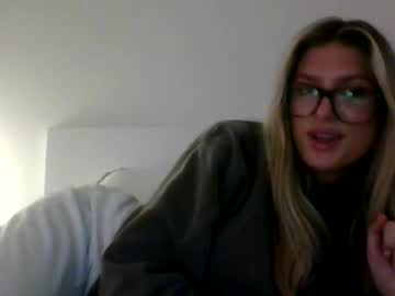 girl
        madisyntaylor cam image #179867