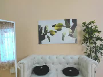 girl
        grace_diaz cam image #27758
