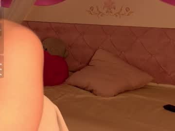 girl
        amandalind cam image #54191