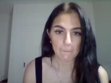 girl
        ariachasee cam image #62008