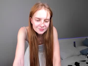girl
        hayley_hayes cam image #131861