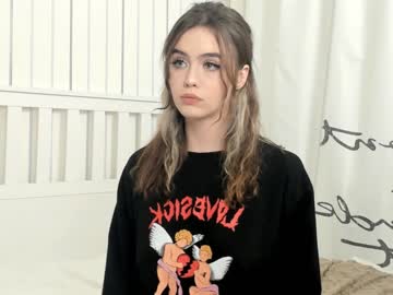 girl
        connieambes cam image #116260