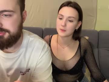 couple
        hotduoplay cam image #82001