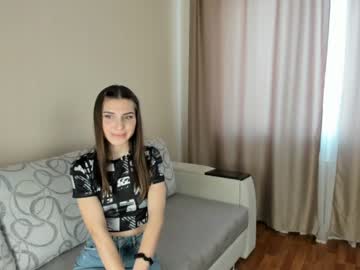 girl
        mileywagner cam image #67834