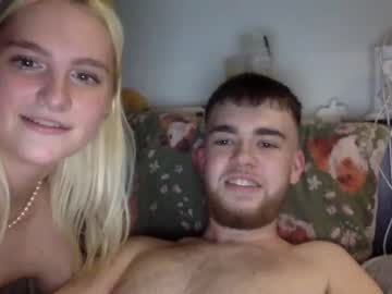 couple
        cumlovingsluts cam image #150312