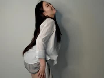 girl
        patriciahills cam image #81335