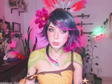 girl
        fairywhore cam image #234567