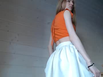 girl
        princess__aurora cam image #57849