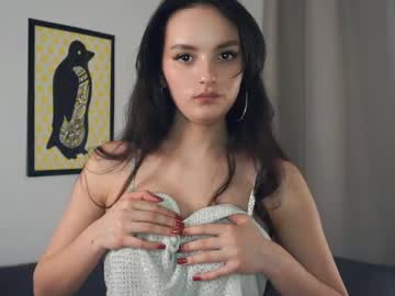 girl
        donnettamangham cam image #82431