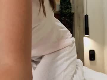 girl
        cuterebelious cam image #52219
