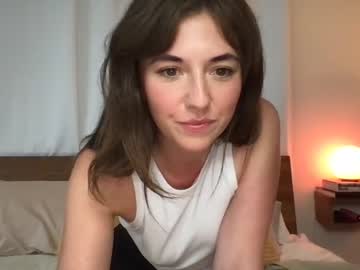 girl
        goodgreta cam image #123653