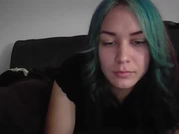 girl
        lovelymel7 cam image #168977