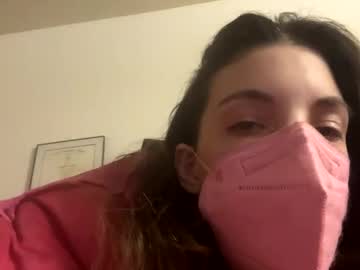 girl
        ivy_rose90 cam image #244336