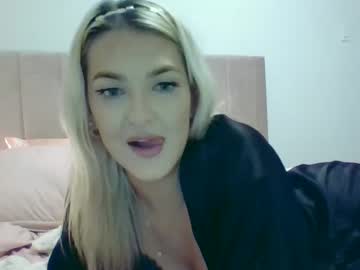 girl
        julietrosexo cam image #201335