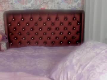girl
        angelina_new cam image #19241