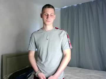 couple
        candyf0xy cam image #162284
