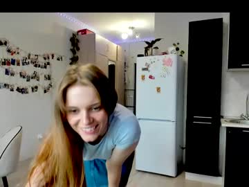 girl
        molly_kisskiss cam image #98930