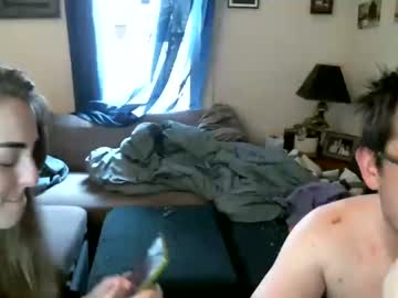 couple
        deadlypeachlove cam image #123039