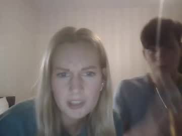 couple
        melanie_rosex cam image #52330