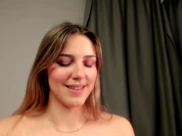 couple
        sophia_euphoria cam image #133394