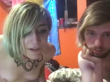 couple
        glizzygoddessandgod cam image #87550