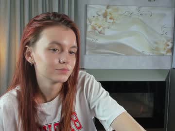 girl
        not_anny cam image #190460