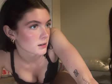 girl
        hannahmaeee cam image #264182