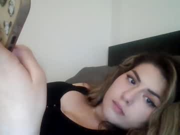 girl
        persianprincesszzz cam image #180560