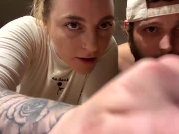 couple
        landonn127 cam image #71900