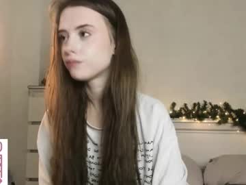 girl
        amylovesyouu cam image #65919