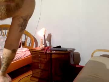 couple
        divnogirl cam image #9287