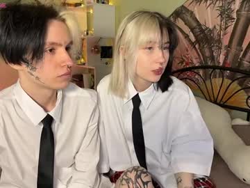 couple
        veryraretwins cam image #227131