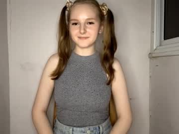 girl
        kirstievelasco cam image #18882